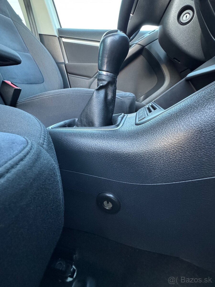 Volkswagen Tiguan 2,0 TDI Bluemotion - 18