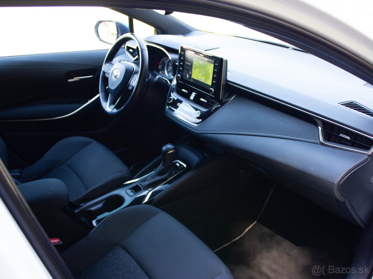 Toyota Corolla 2.0 Hybrid 112kW - 18