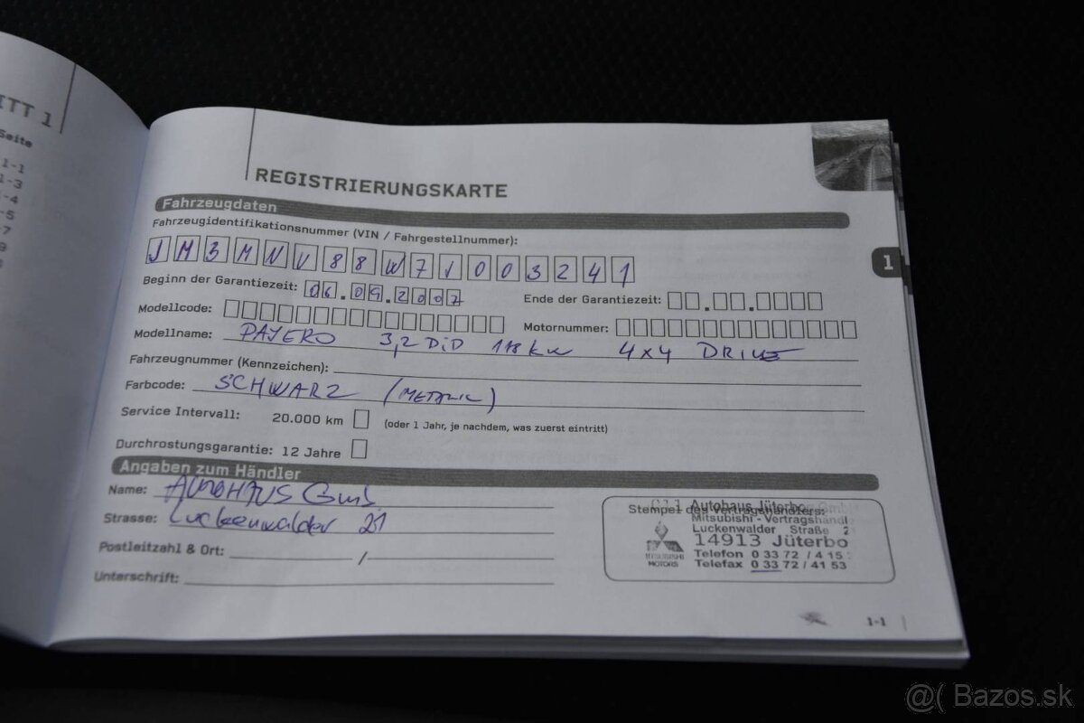 Mitsubishi Pajero - 18