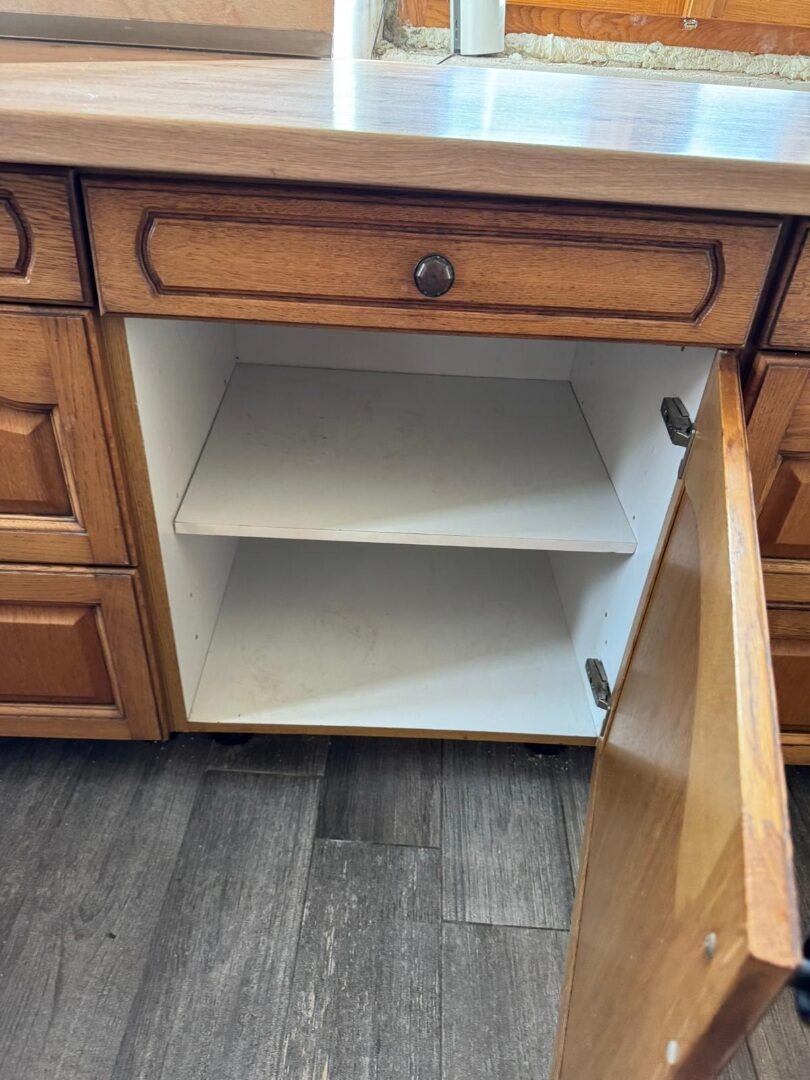 Krásná rustikální dubová linka se spotřebiči, 5447 - 18