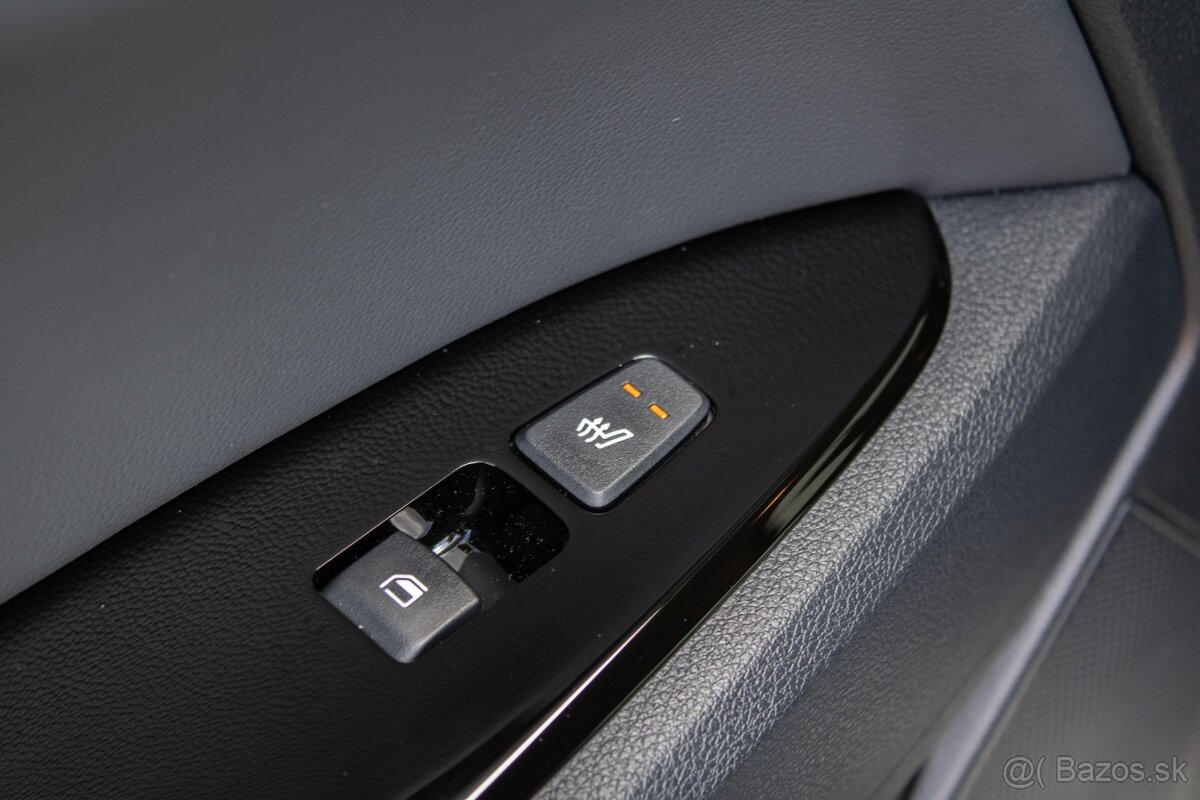 Kia Sportage 1.6 T-GDi Platinum A/T 2024 - 18