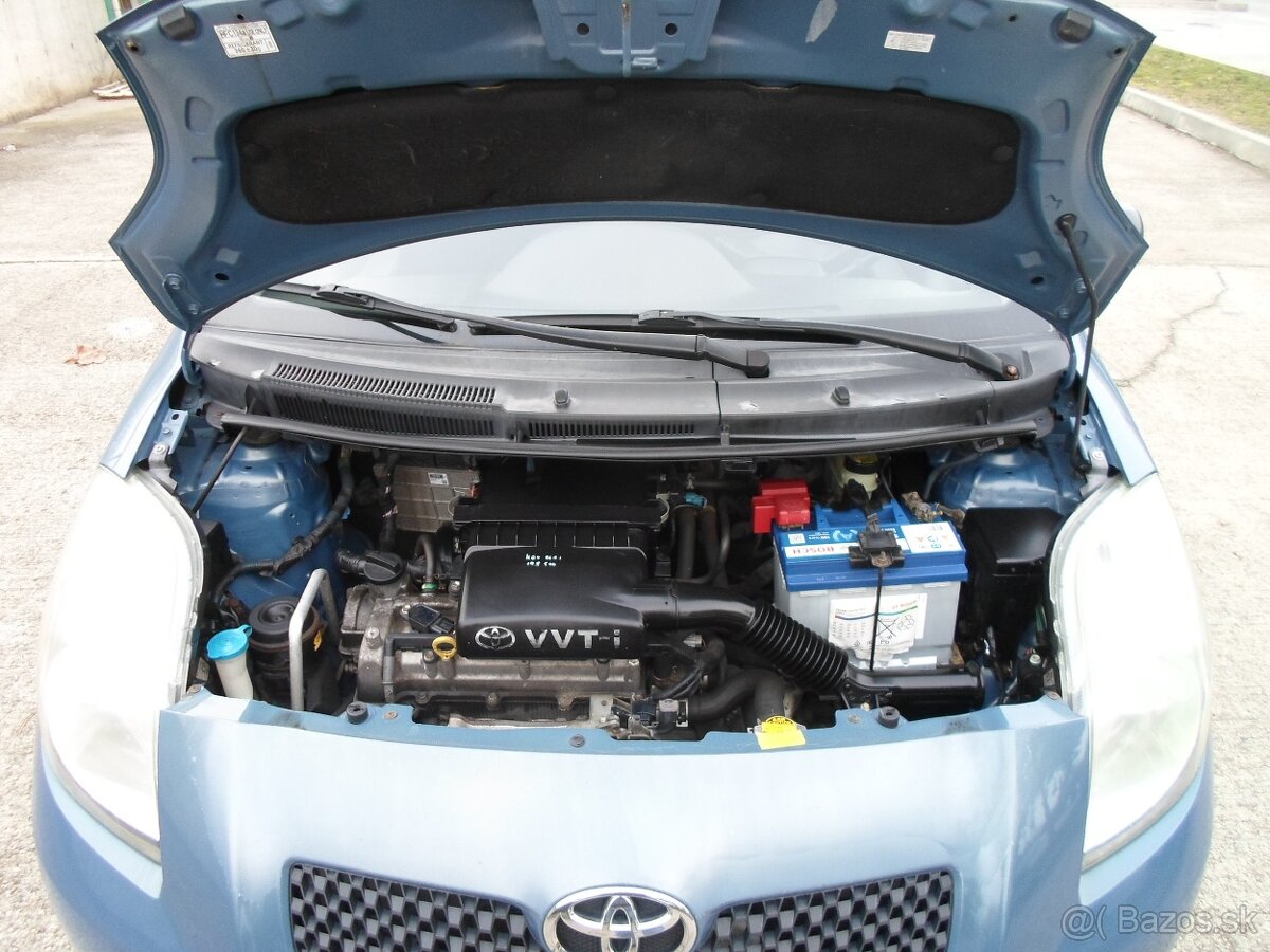 Toyota Yaris 1.3 VVT-I Terra 64kW klima - 18