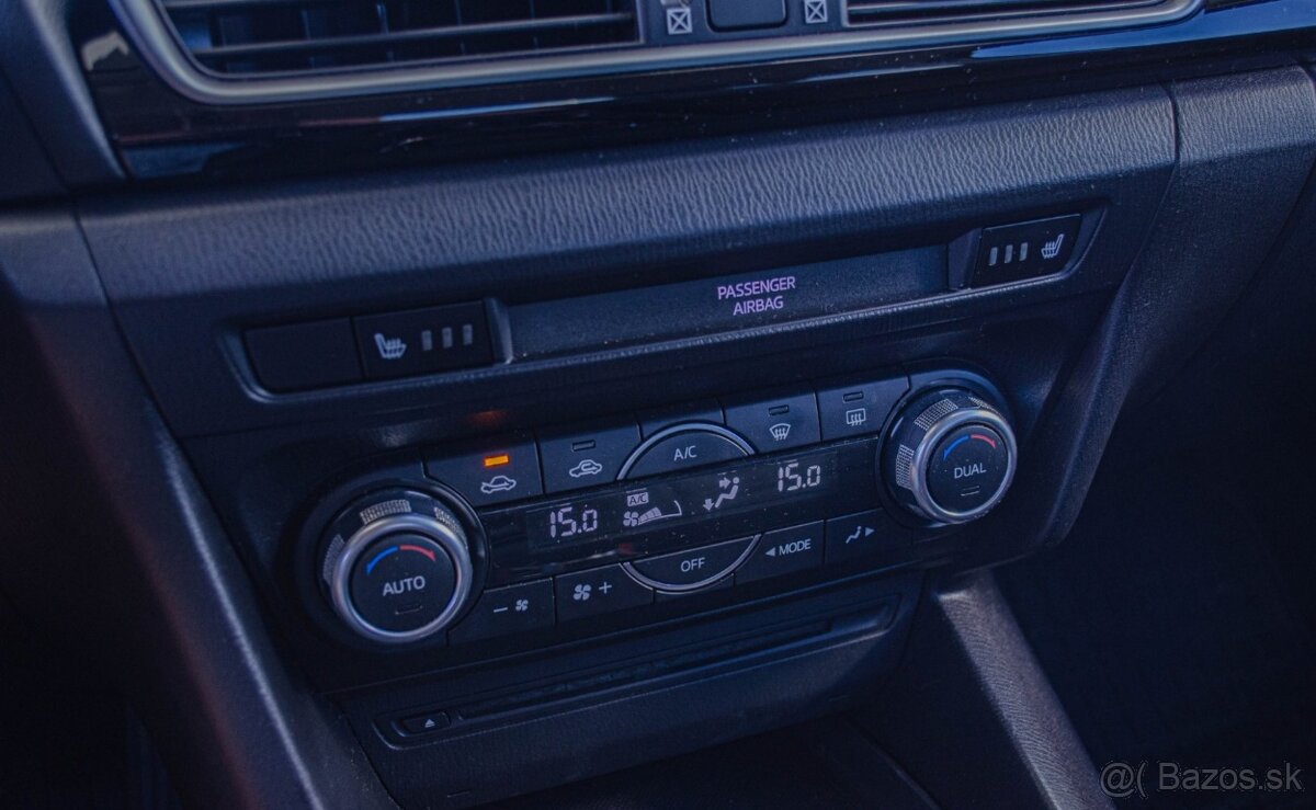 Mazda 3 2.2 Skyactiv-D150 Attraction Sedan - 18