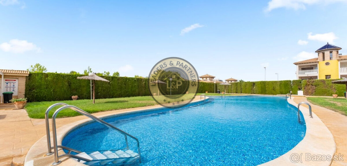 Radový dom 3+kk Orihuela Costa-Villamartin, Španielsko - 18