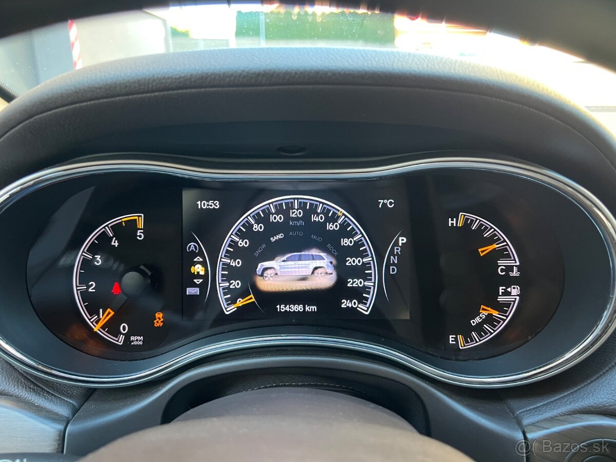 Jeep Grand Cherokee 3.0L V6 TD Overland A/T - 18