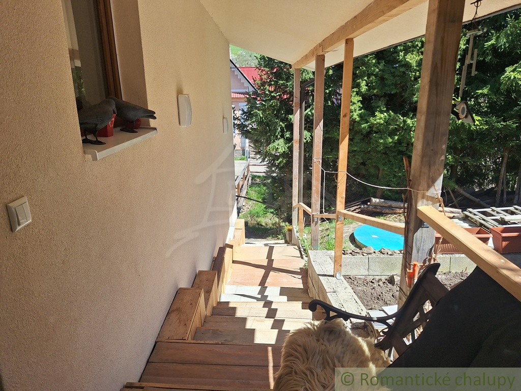 Rozostavaná chalupa pri potoku v malebnej dedinke na Lipto - 18