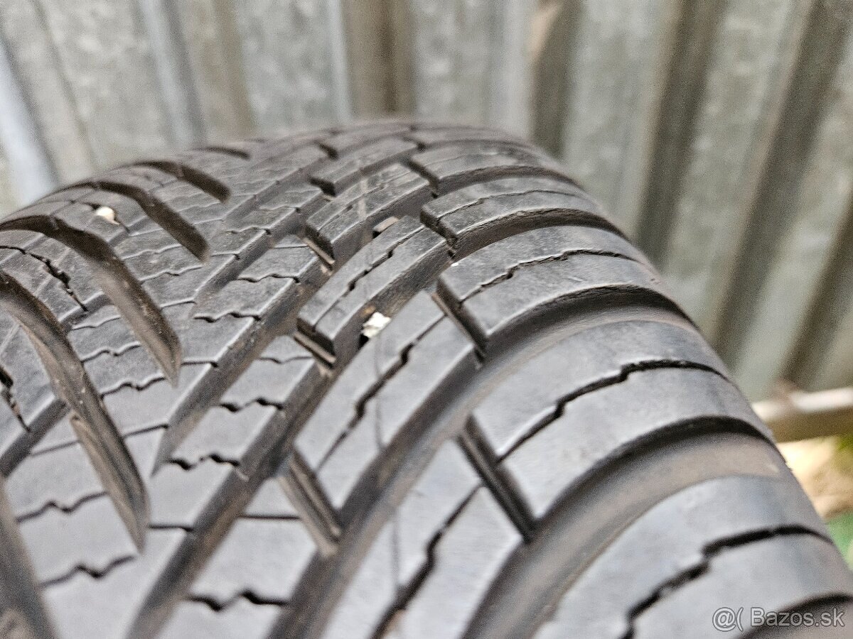 Zimná sada Suzuki - 4x100 r15 + Vredestein 175/65 r15 84H - 18