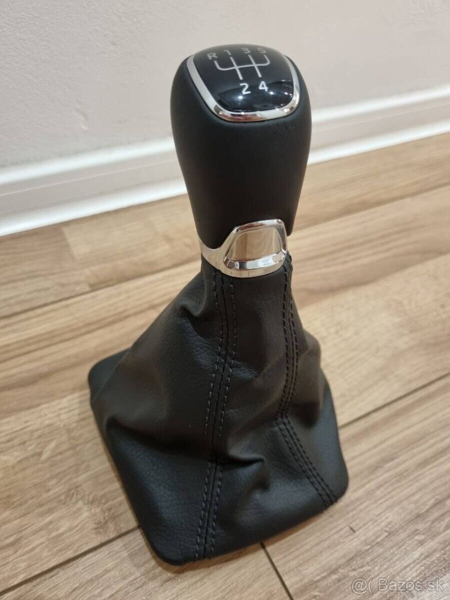 SKODA KOZENA RADIACA PAKA S MANZETOU - 18