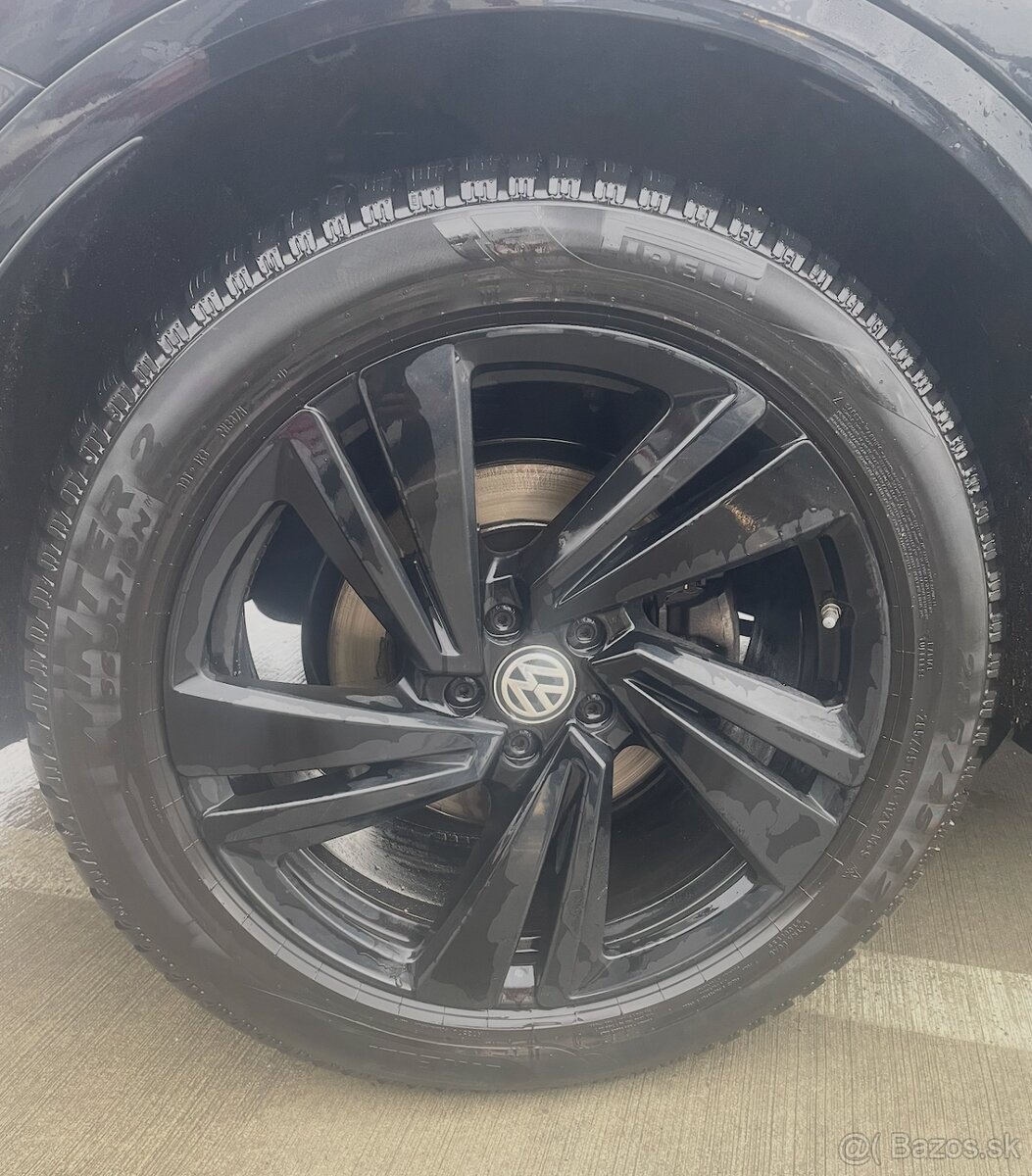 VW Touareg 4x4,Webasto,kamera,nočné videnie,asistenty - 18