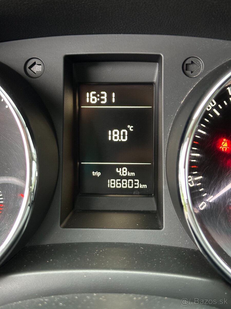 Škoda Yeti 1.4TSI Ambition-90kW-r.v 2/2014 - 18