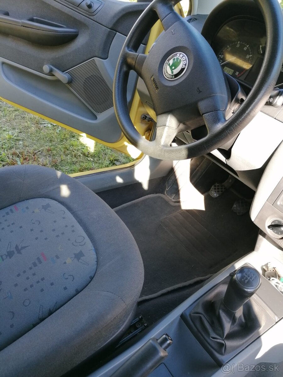 Predám Žltú Fábiu 1.4 MTI Hatchback - 18