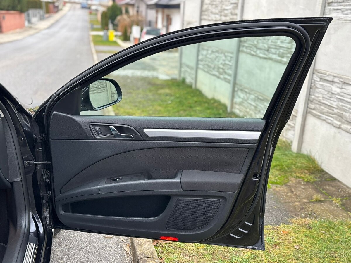 Škoda Superb Combi 2.0 TDI CR DSG 273000km 2011 - 18