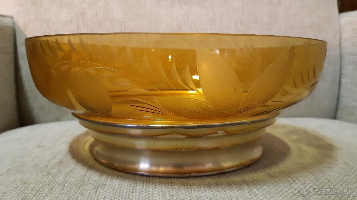 Retro sklo - misy - 18