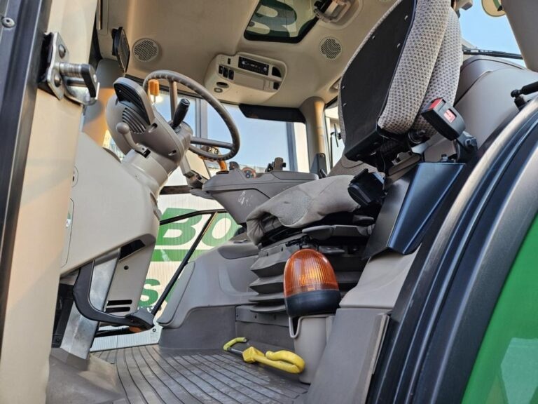 JOHN DEERE 6250R - 18