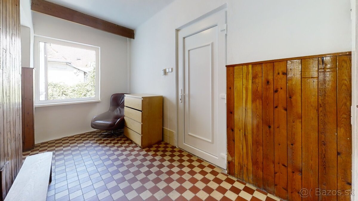 Starší 4i. RD 206m, pozemok 1006m,ul. Pri Suchom Mlyne, BA I - 18