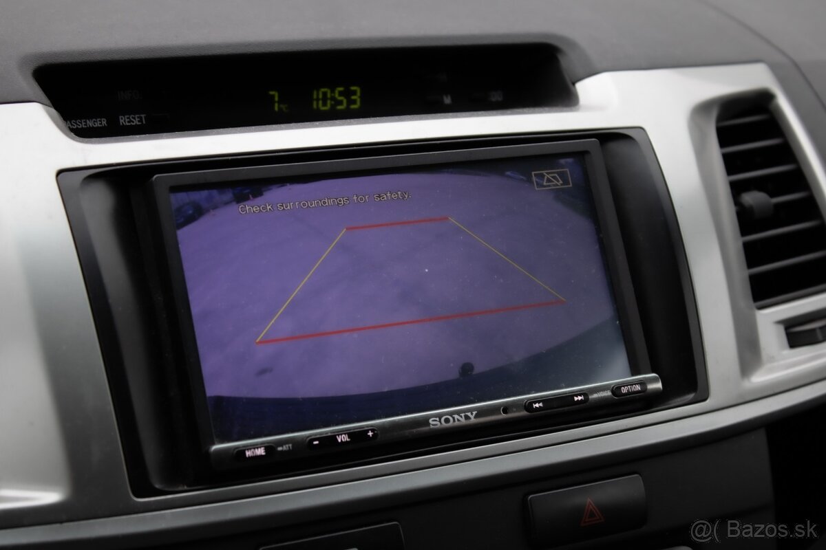 Toyota Hilux DC 3.0 I D-4D Sol A/T, 126kW, A5 08/2012 - 18