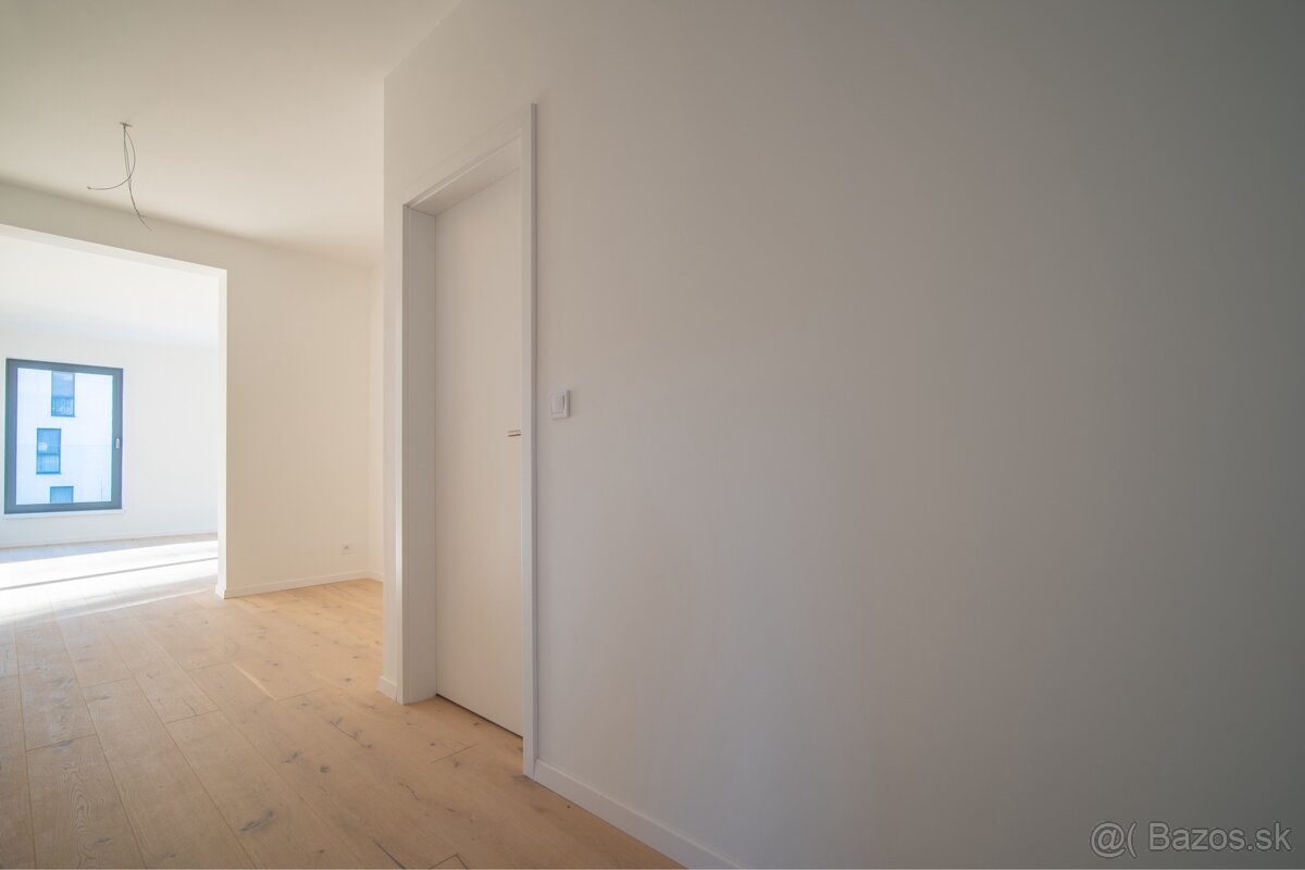 Predaj 2 izbového bytu s terasou Horský park, Staré Mesto BA - 18