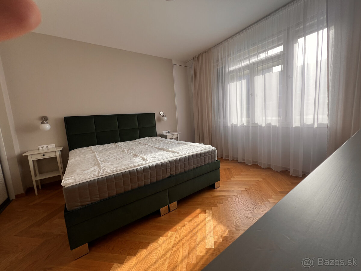 3-izbový byt na prenajom v centre Bratislavy - staré mesto - 18