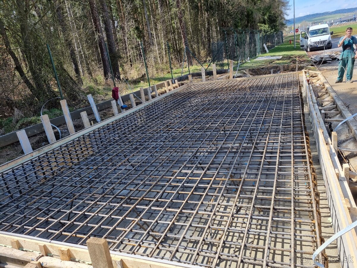 STAVEBNÉ PRÁCE - 18