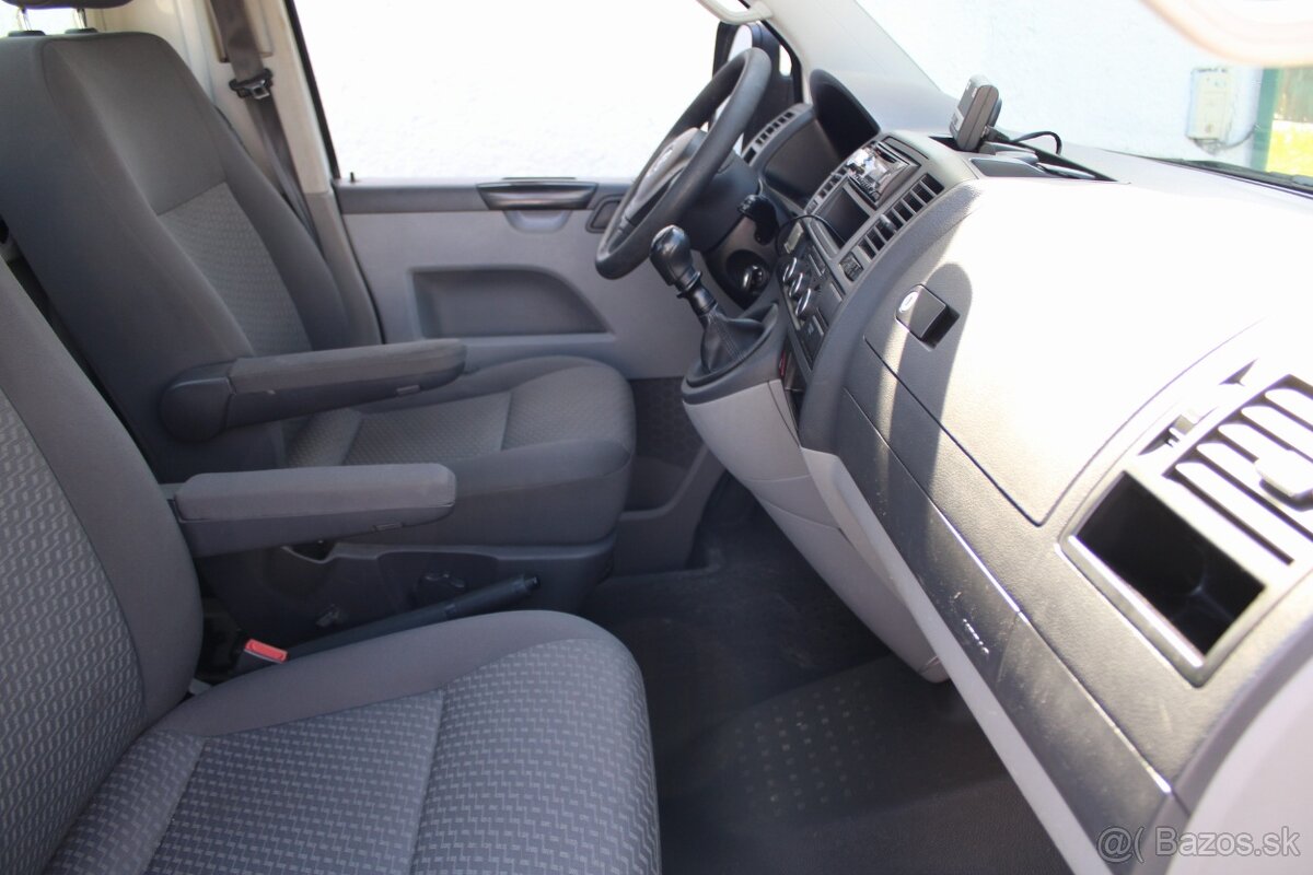 Volkswagen Transporter T5 - 18