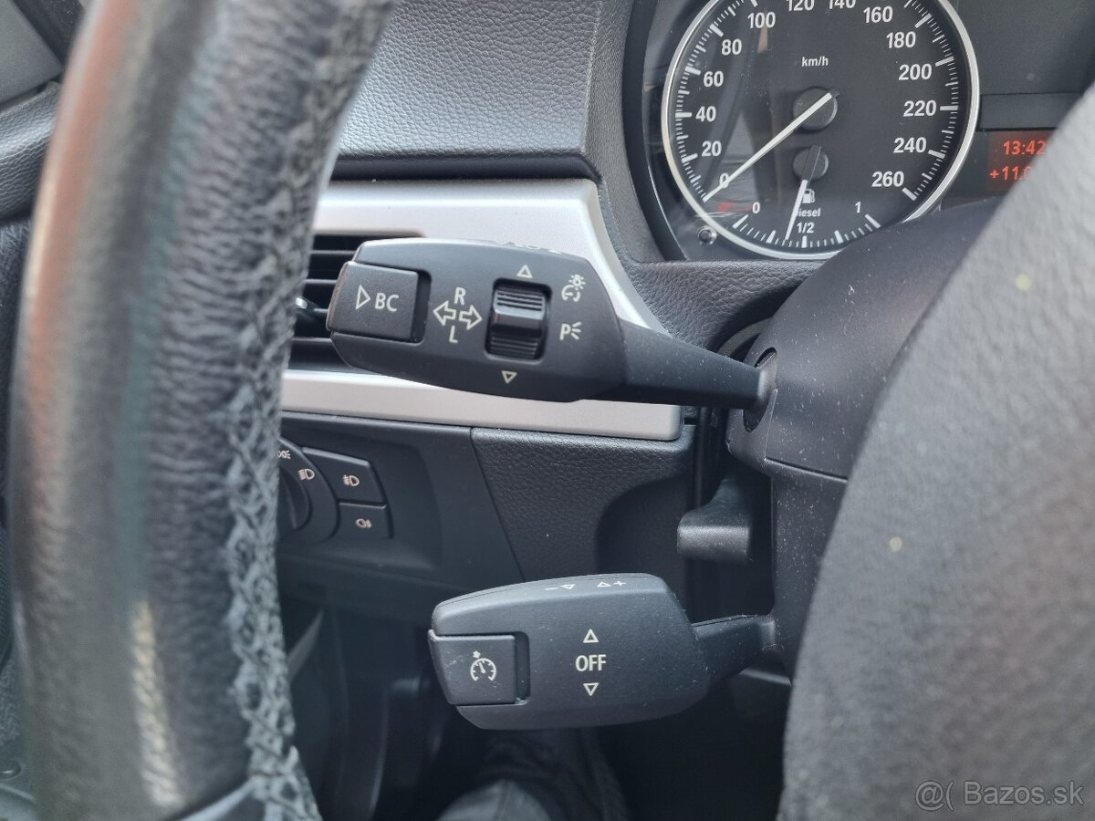 BMW e90 318d automat, xenon, šíber... - 18