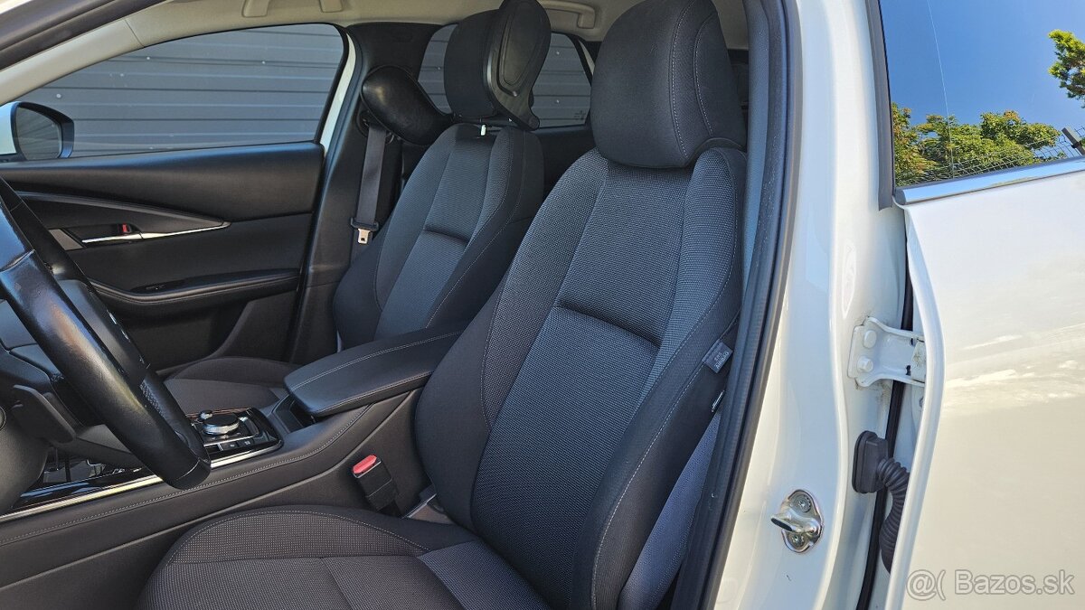 Mazda CX-30 e-Skyactiv - 18