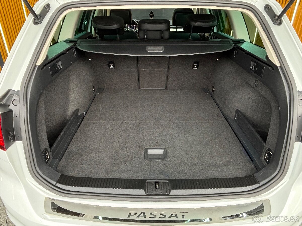 Volkswagen Passat Variant 2.0 TDI HIGHLINE R-LINE VIRTUAL - 18