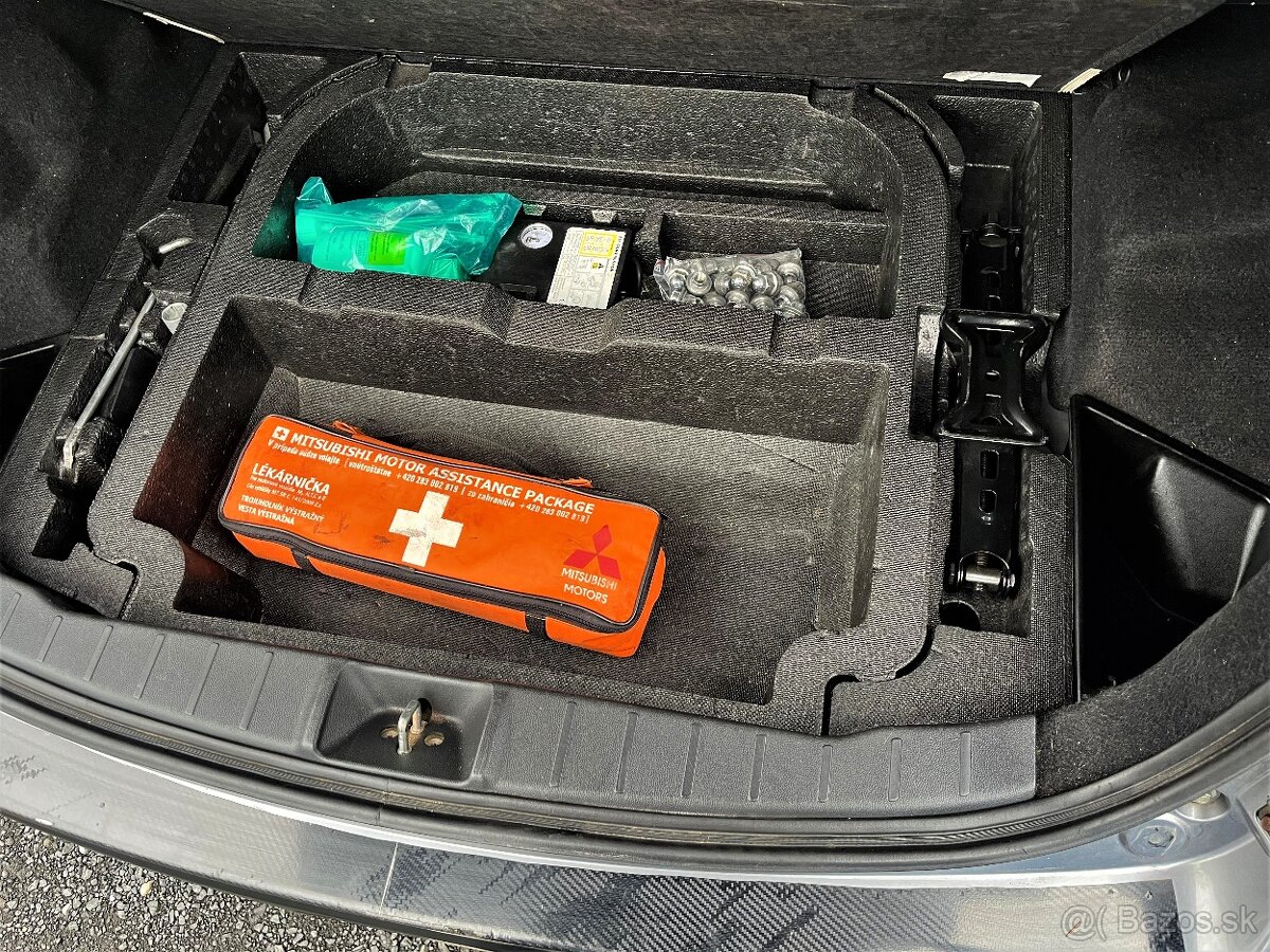 Mitsubishi ASX 1.8 DI-D Invite 4x4 - 18