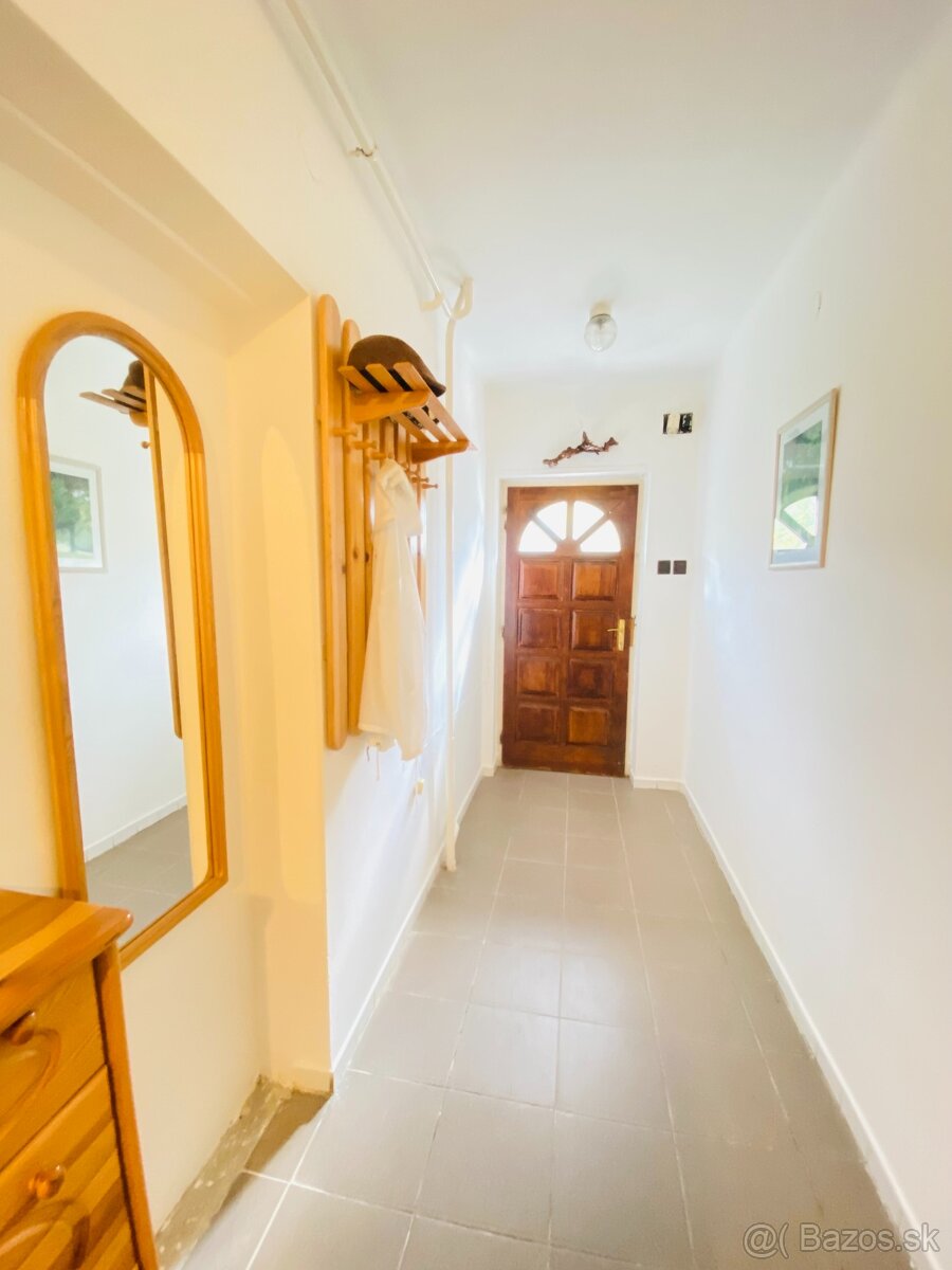 NA PRENÁJOM 4-IZBOVÝ RODINNÝ DOM V TICHEJ LOKALITE, - 18