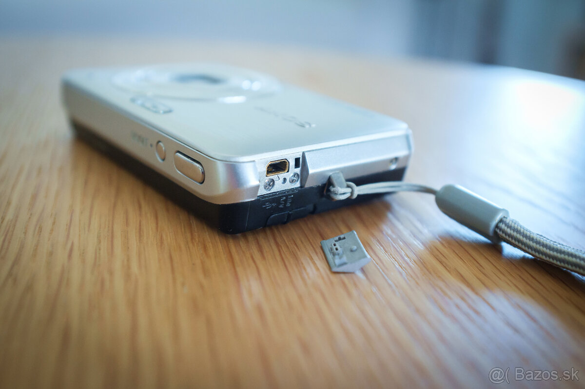 Sony Cyber-shot DSC-W310 - 18