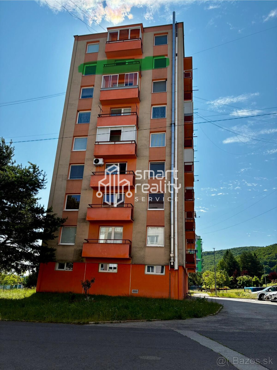 Na predaj 3i byt Cinobaňa, 2x balkón - 18