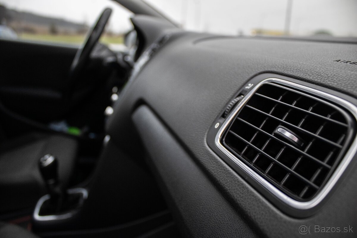 Volkswagen Polo Cross 1.2TDI 55kW 2013 - 18