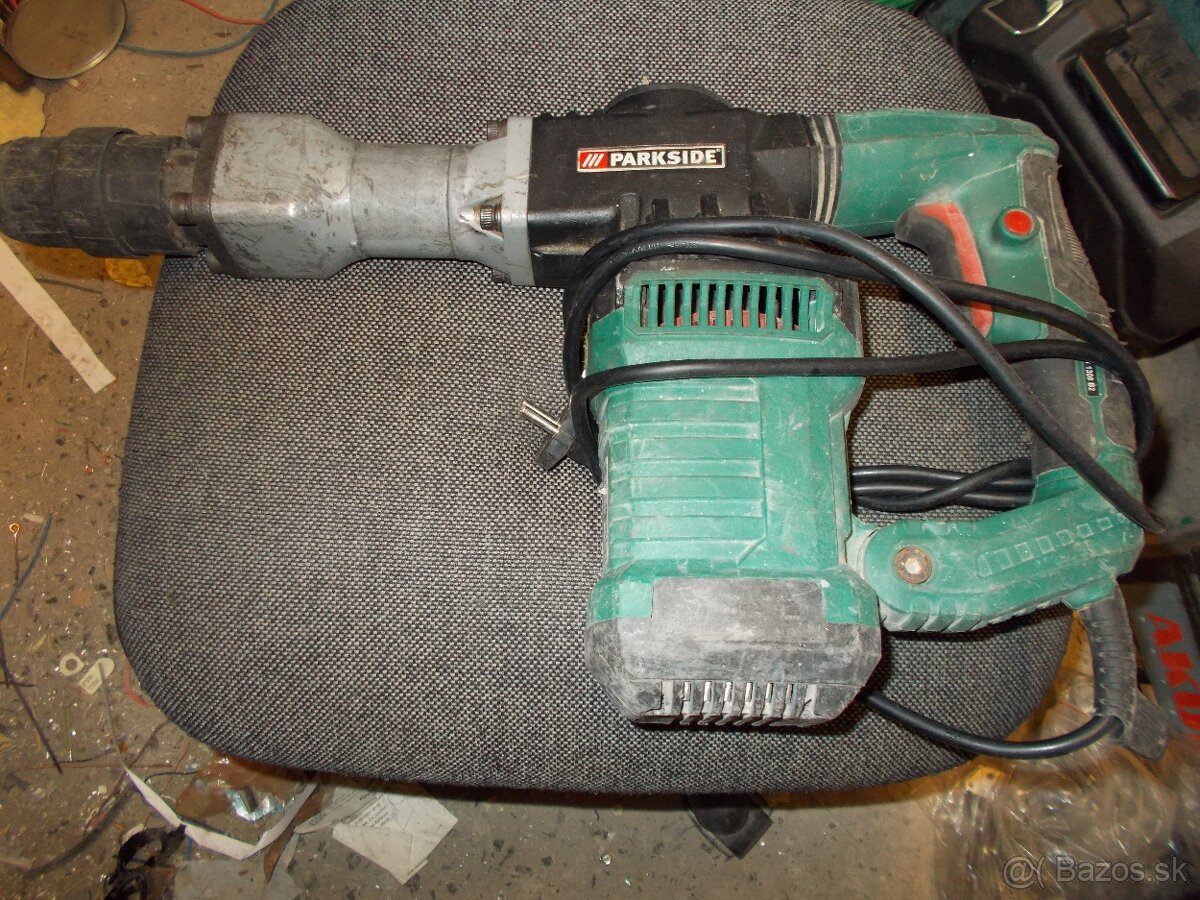 predam zbijacie kladiva a vrtacky - 18