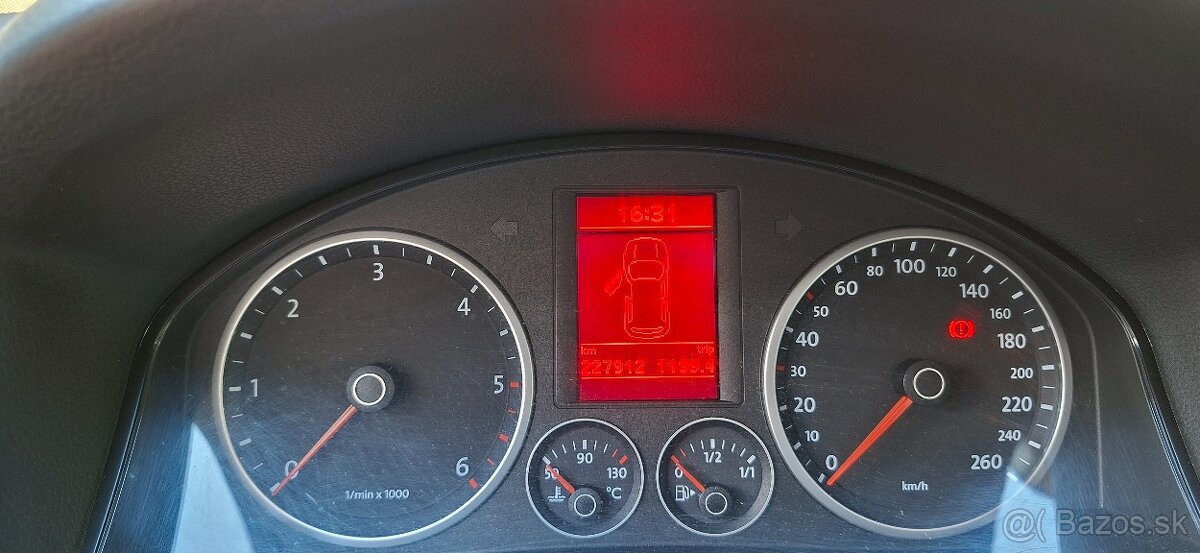 Tiguan 2,0TDI 4x4 automat - 18