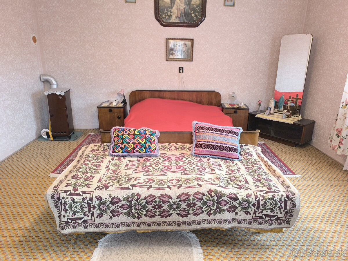 KRÁSNY UDRŽIAVANÝ MUROVANÝ RODINNÝ DOM CHALUPA S VÝBORNÝM PO - 18