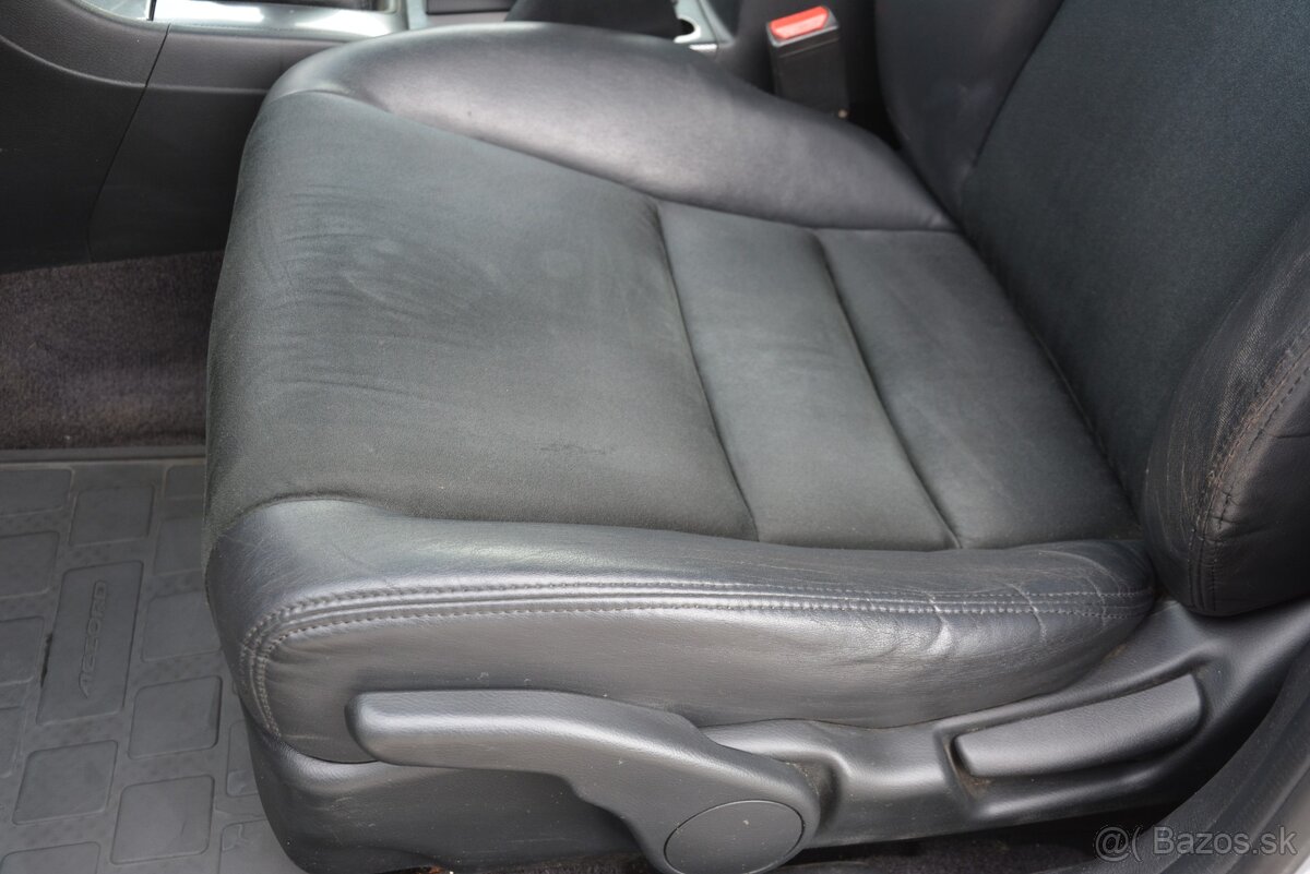 Honda Accord 2.20 - 18