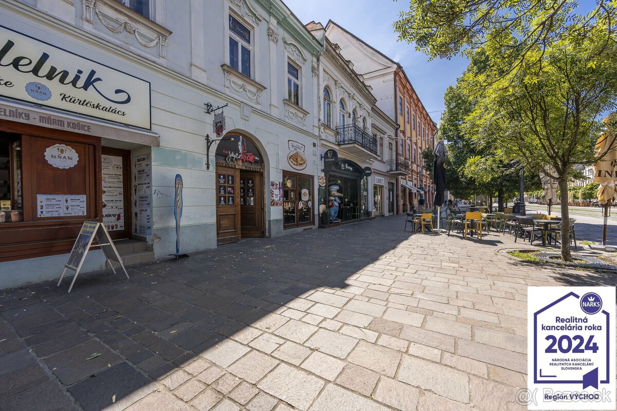 2 izbový byt v centre mesta v historickom objekte, Košice, H - 18