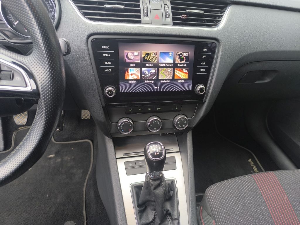ŠKODA OCTAVIA III 1,6 TDi-Ambition 2018 - 18