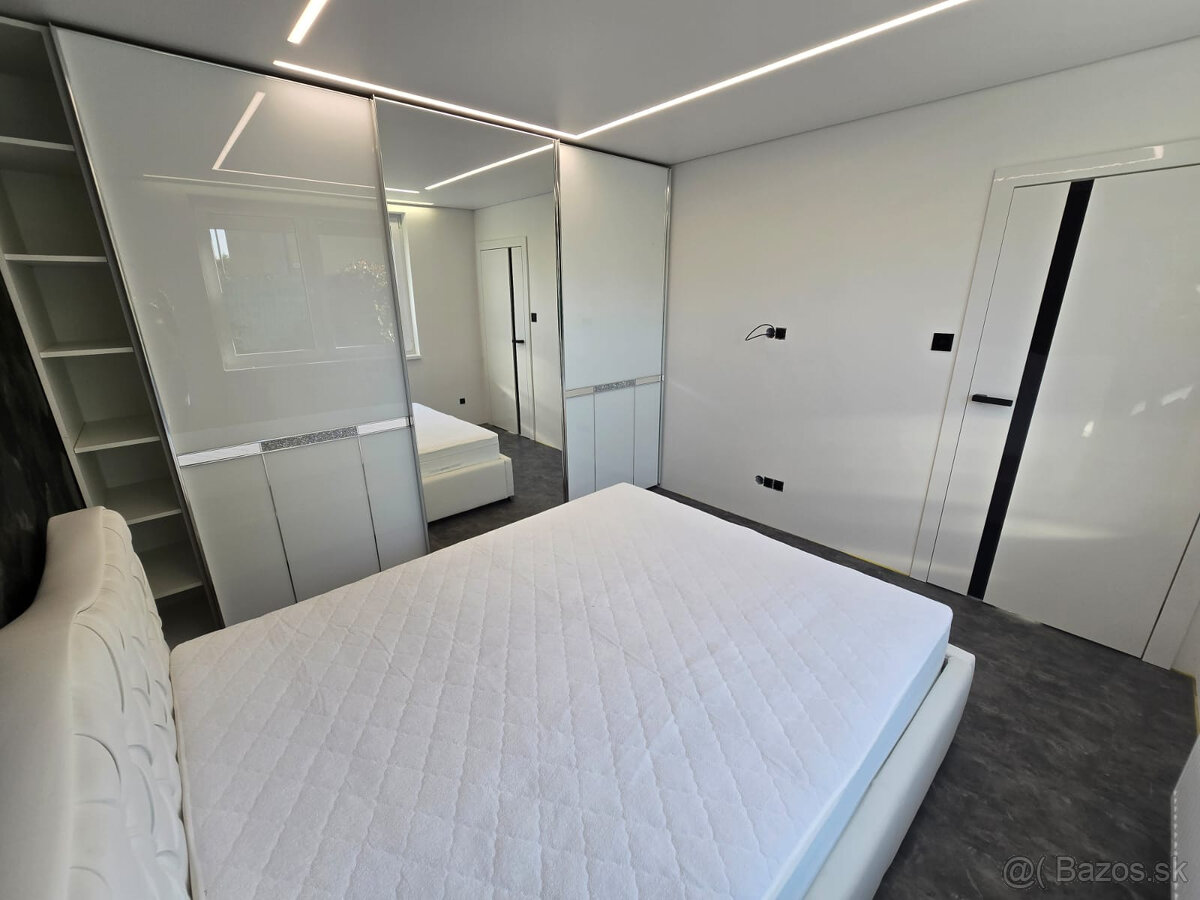 Luxusný 3 izbový byt po kompletnej rekonštrukcii Zálesie - 18