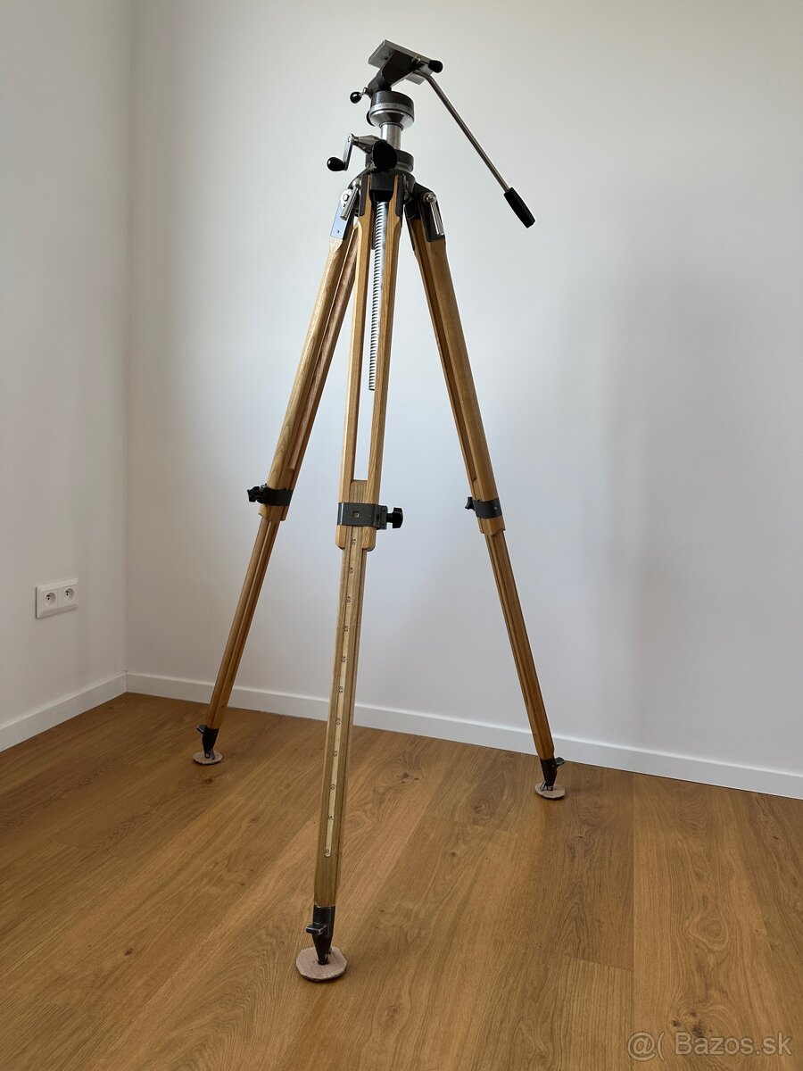 Drevený statív (Meopta/Pentacon) - robustný a stabilný - 18