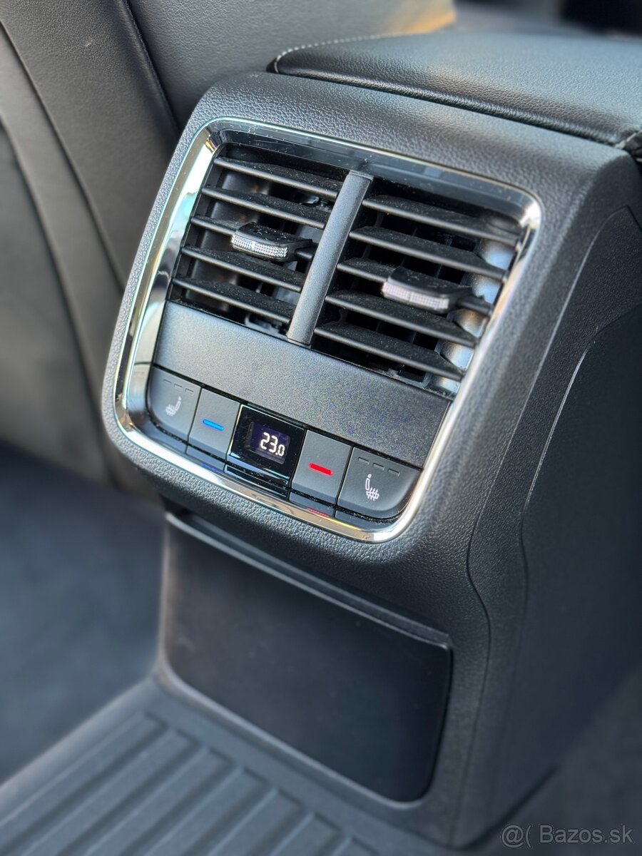 Škoda Octavia IV 2.0 TDI 110kW DSG – PLNÁ VÝBAVA - 18