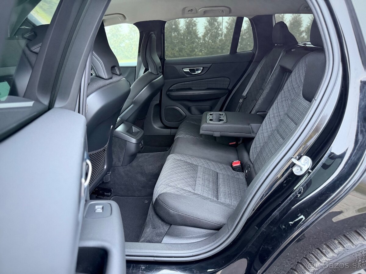 Volvo V60 B4 Core 145kw-MHEV-ODPOČET DPH-2023-A/T - 18