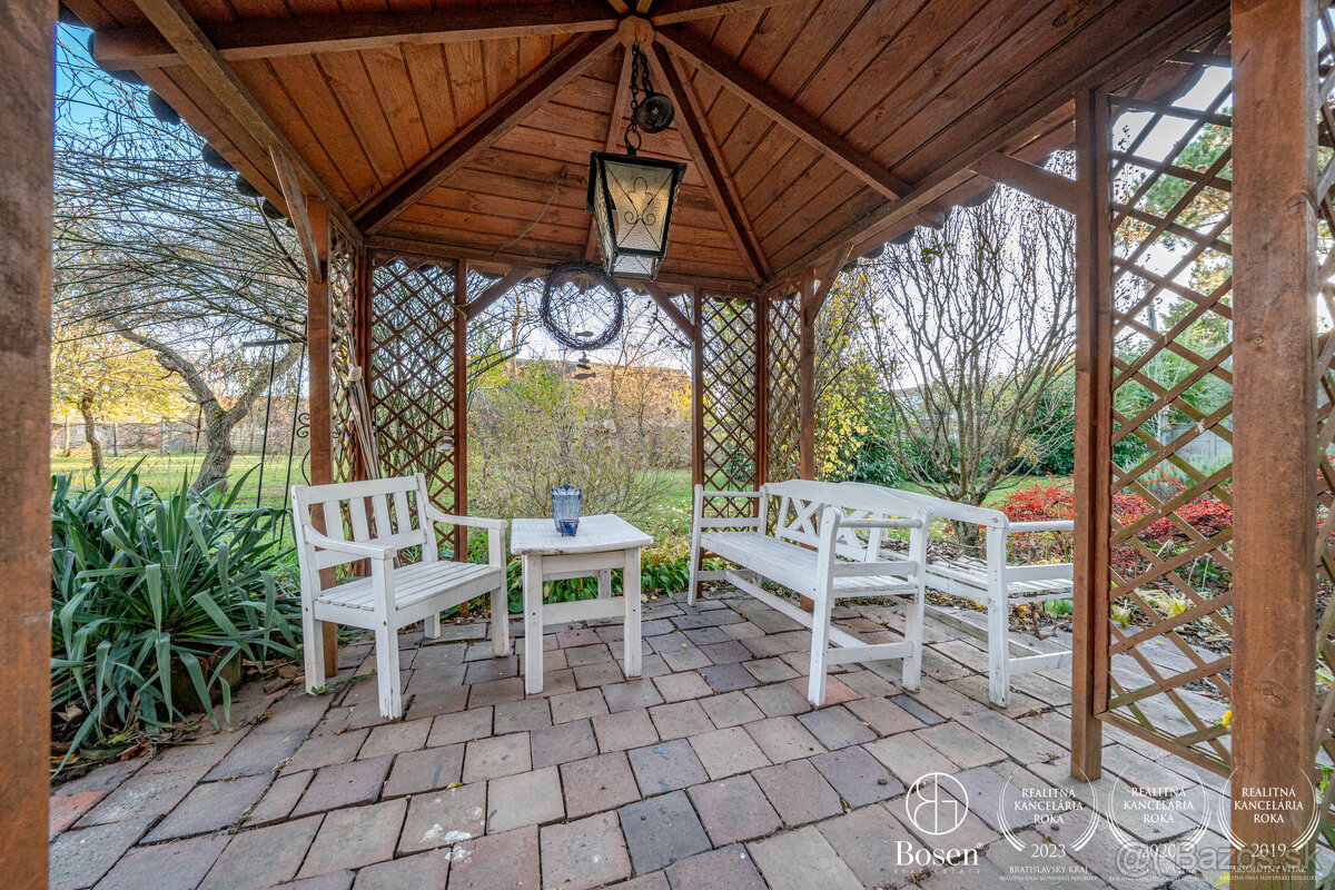 BOSEN | Jedinečné vidiecke sídlo, RD, stajňa, 30 000 m² poze - 18