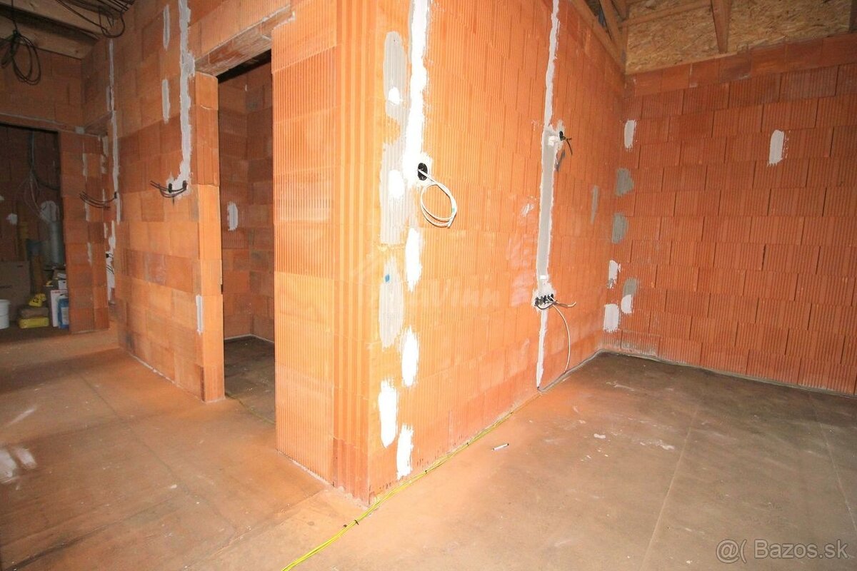 predaj NOVOSTAVBA v obci Brodzany s pozem. 391 m² - 18