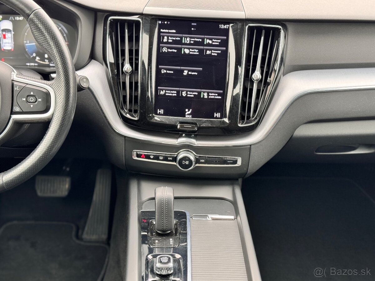 Volvo XC60 B4, A/T, monument, 2021, 133.500 km, LED - 18