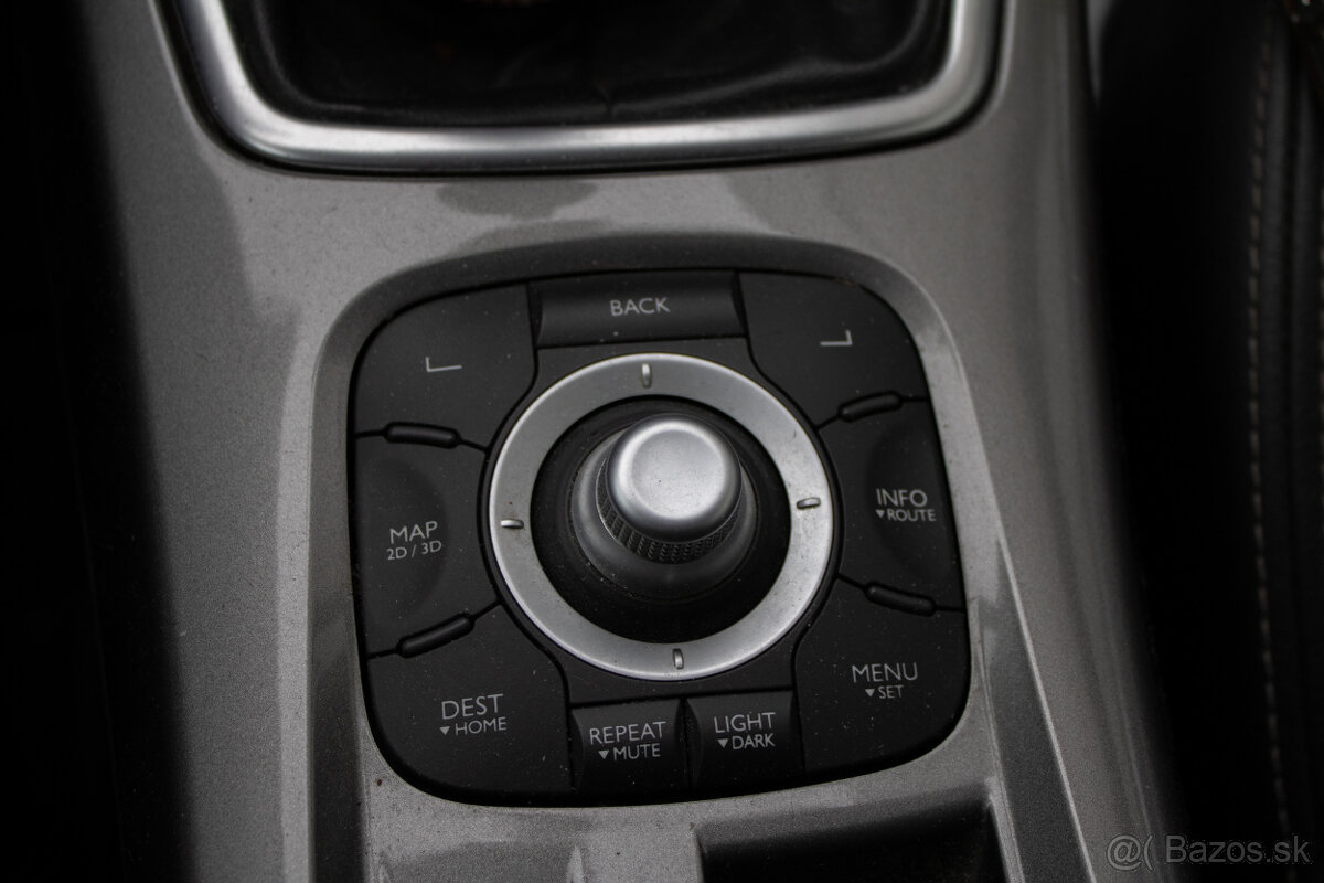 Renault Laguna Grandtour Grand 2.0 dCi 4control - 18