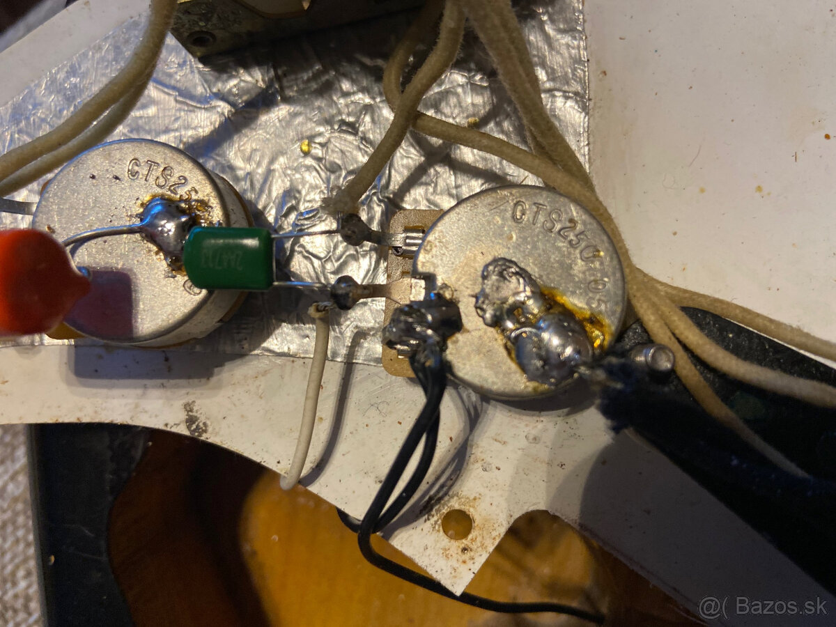 Fender Stratocaster JV57 1982 - 18