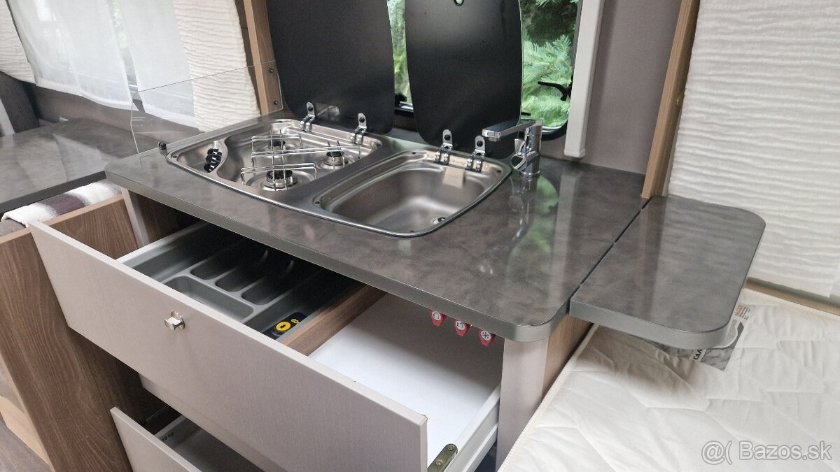 Karavan Burstner Premio 395 TS klimatizácia. Mover, 2017 - 18