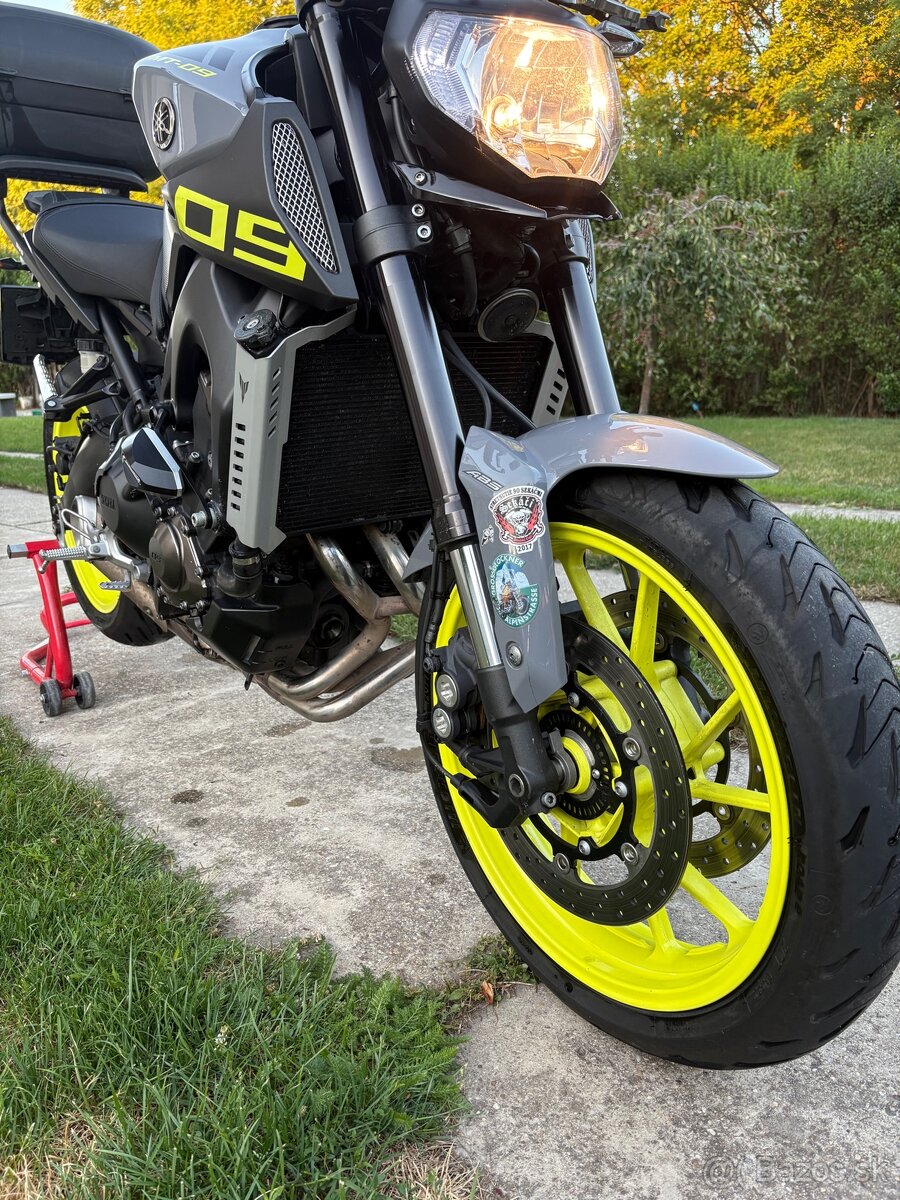 Yamaha MT 09 (2016) - 18