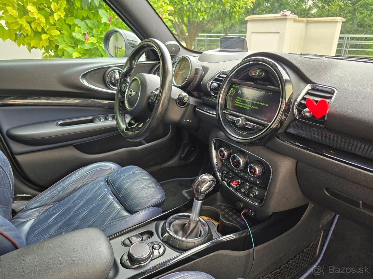 Mini Cooper SD Clubman 140kw Automat, Mesačne: 320€ - 18